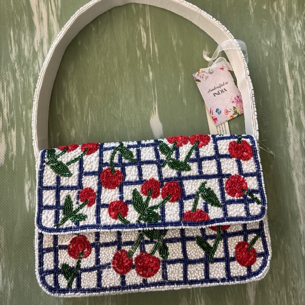 Viral cherry bag